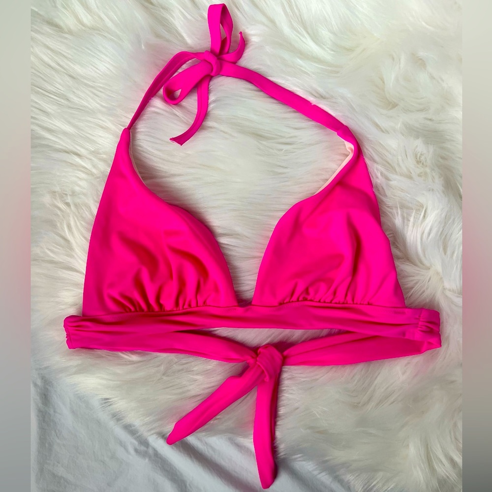 Victoria’s Secret Triangle Bikini Top | Size Medium